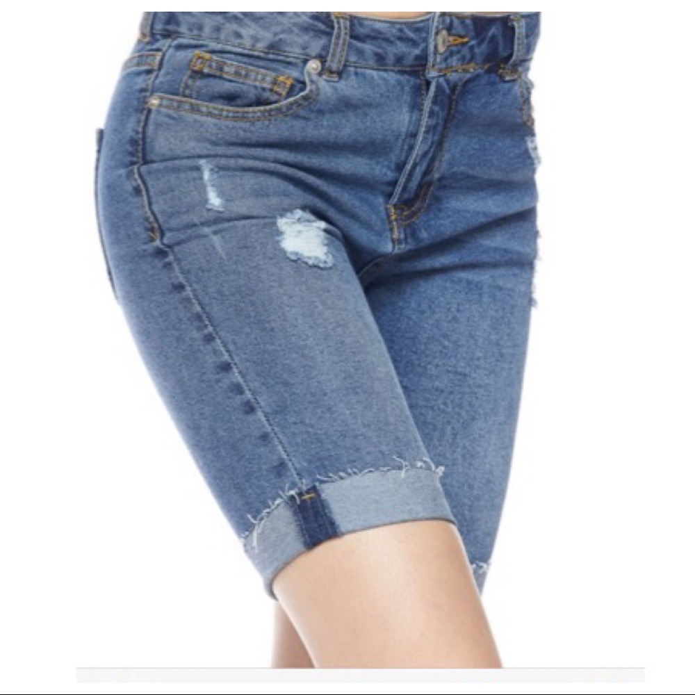 Chic Bermuda shorts - Picture 6 of 6